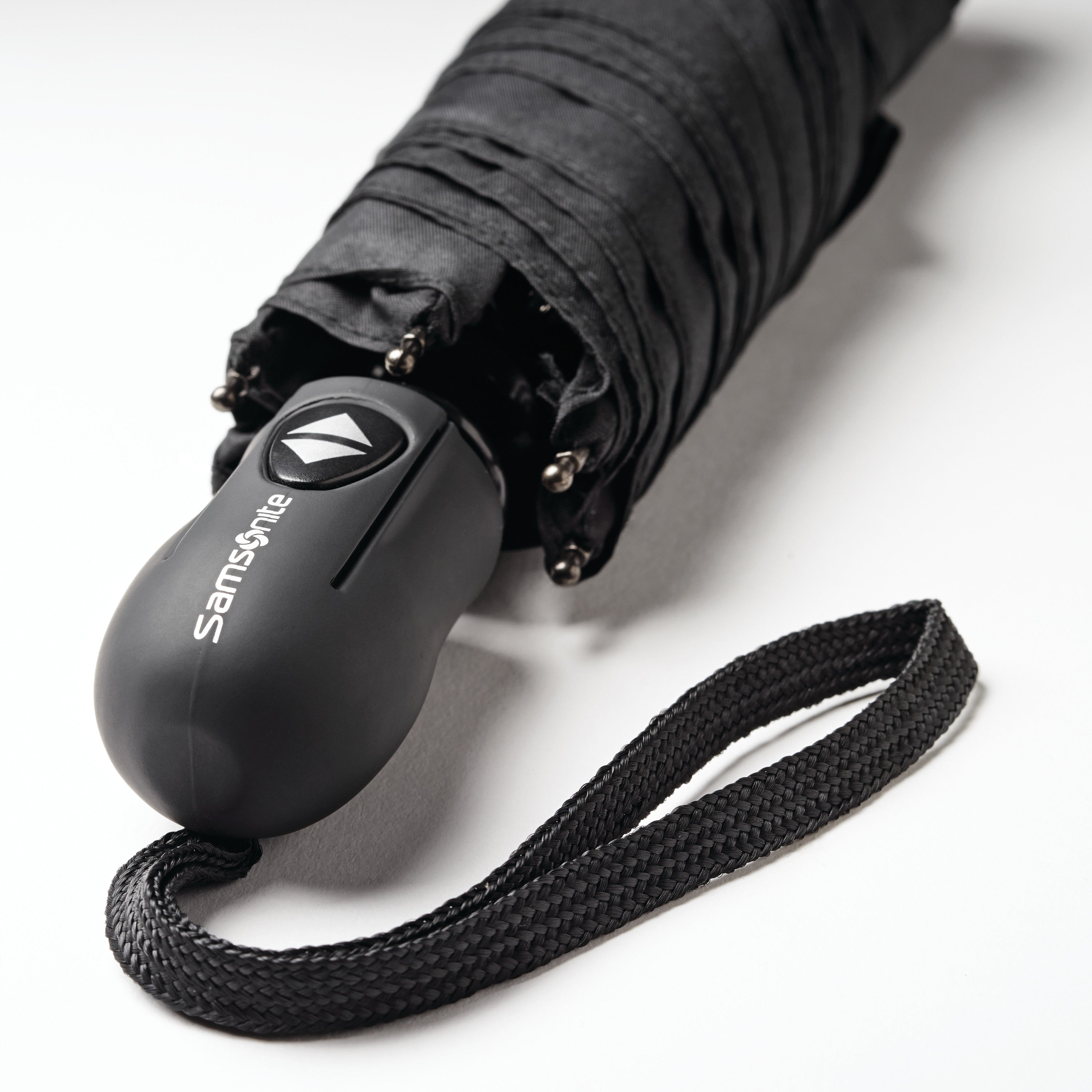 Samsonite Compact Auto Open/Close Umbrella - Black