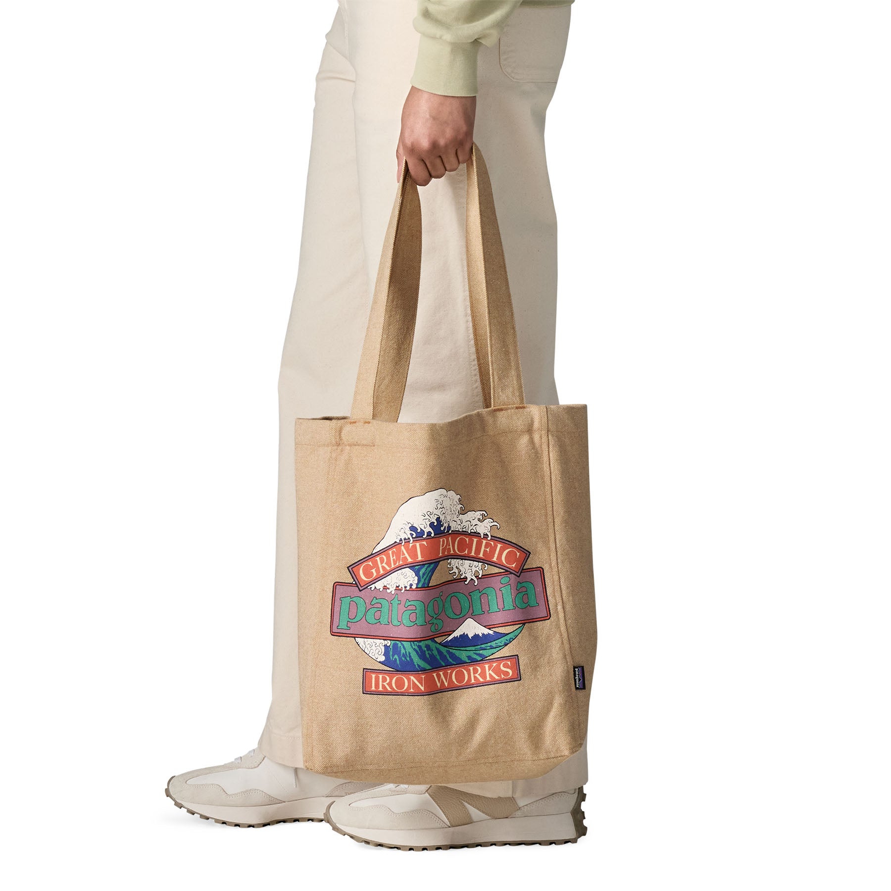 Patagonia Recycled Market Tote in Great Waves: Classic Tan — detail view