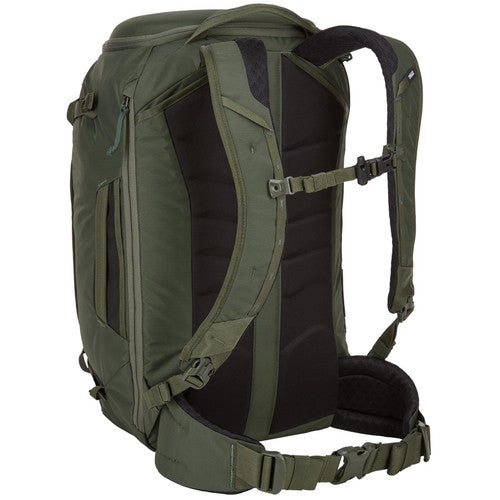 Thule Landmark 40L Backpacking Pack image 1