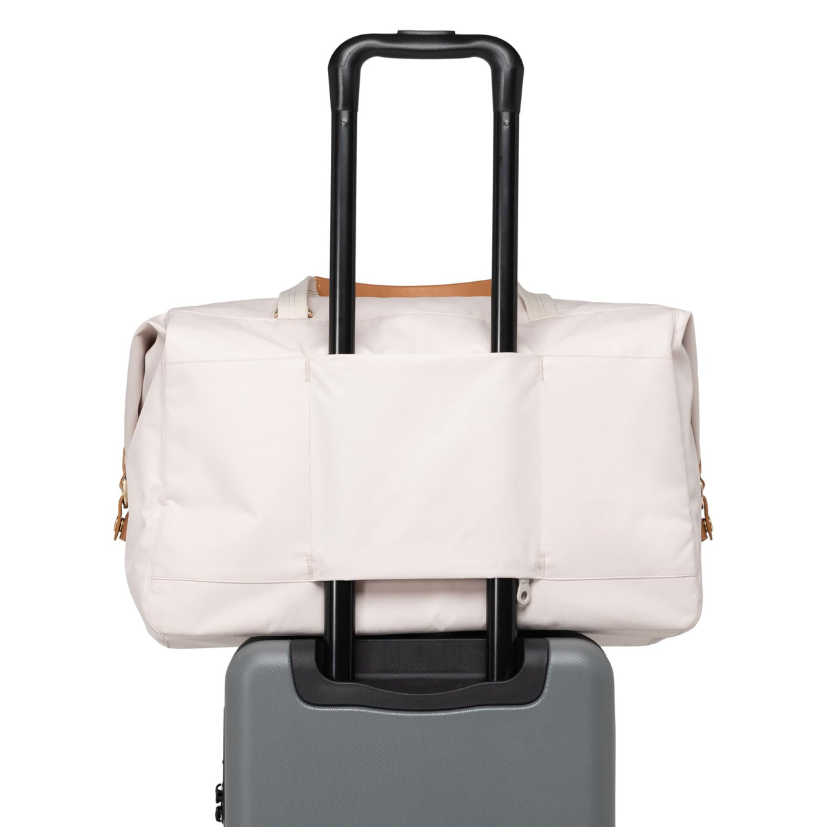 Herschel Maia Weekender - 40L in Moonbeam — detail view 2