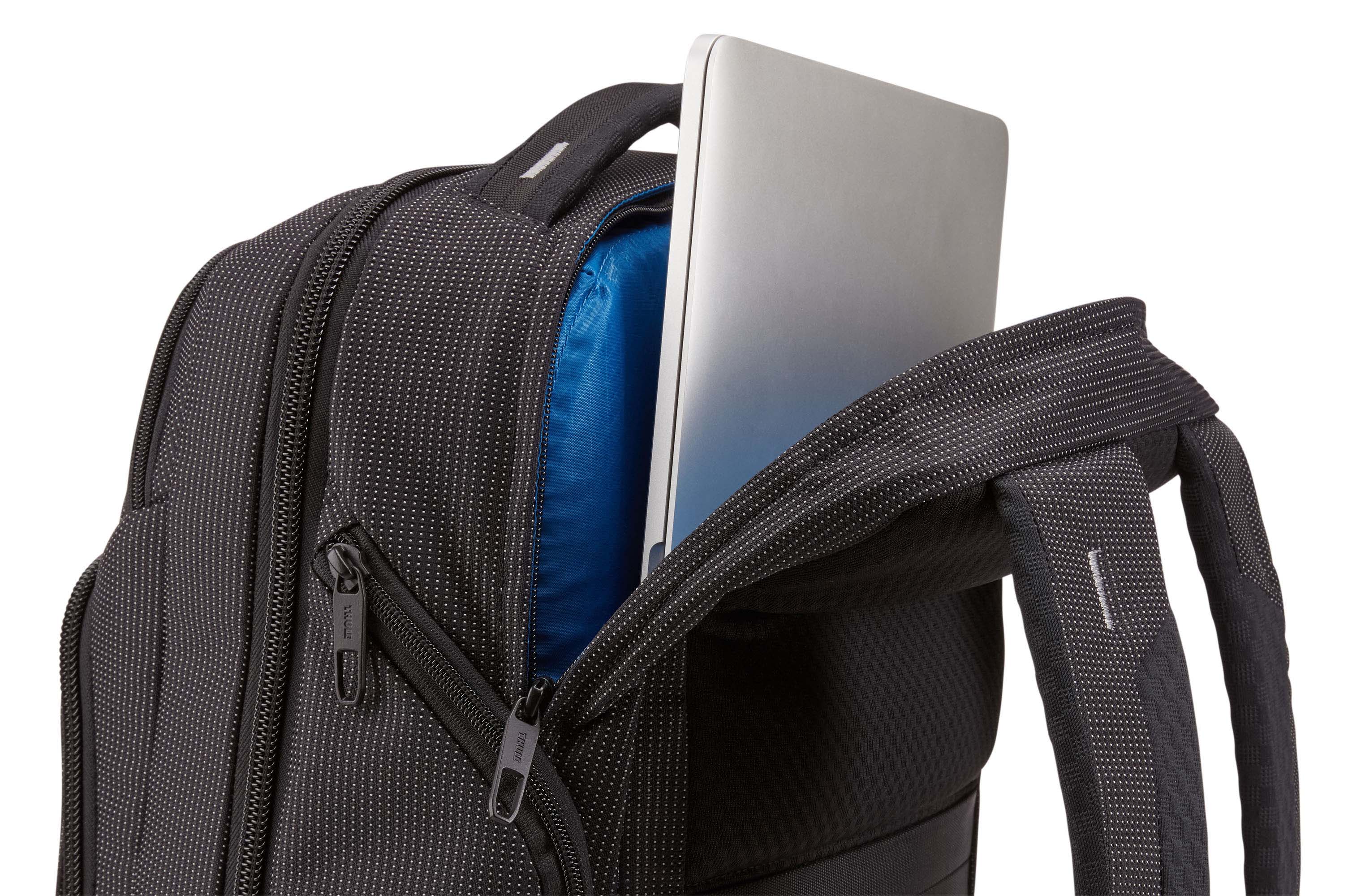 Thule Crossover 2 Backpack 30L in Black — detail view 2 # color_Black
