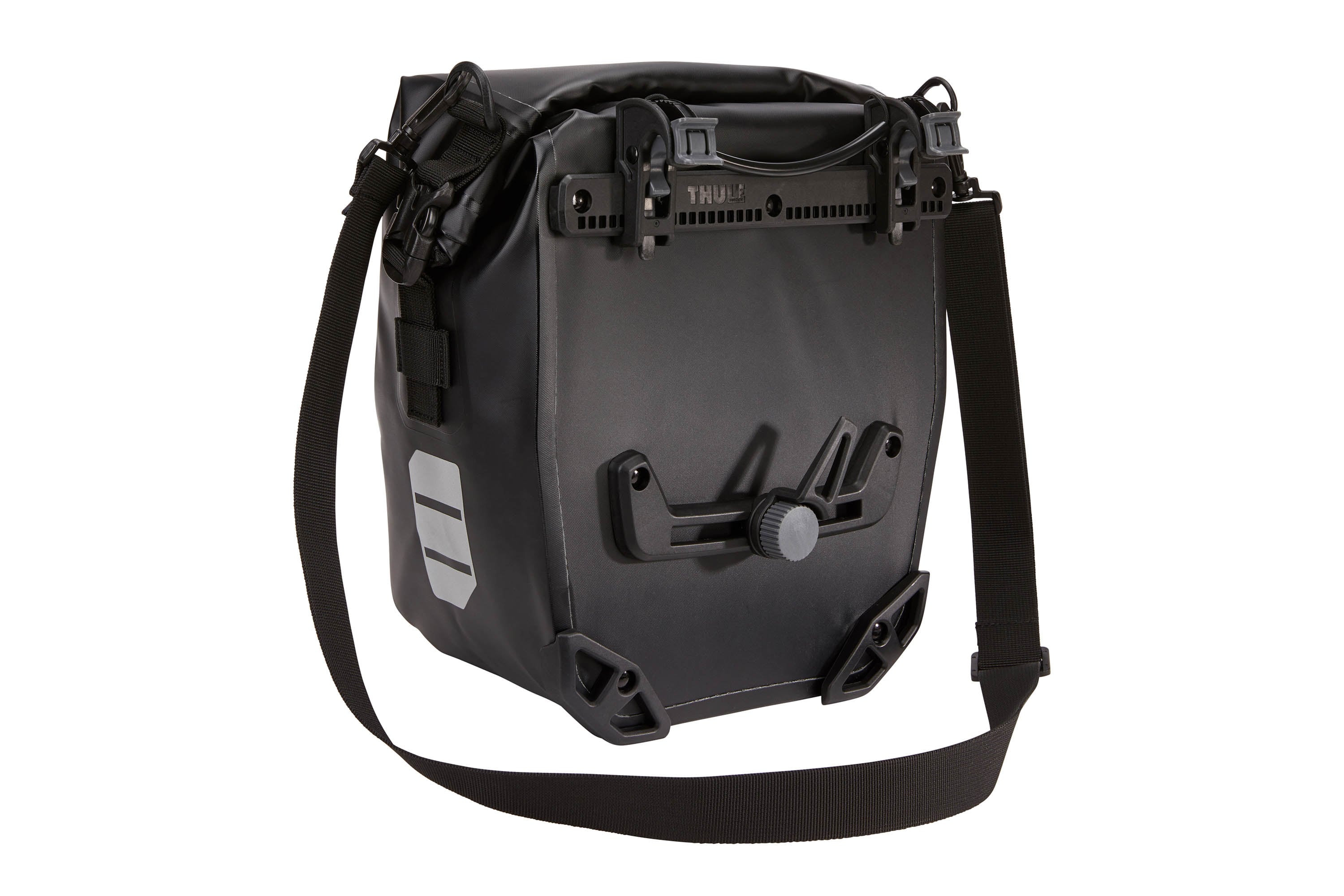Thule Shield Pannier 13L in Black — angle view 4 # color_Black