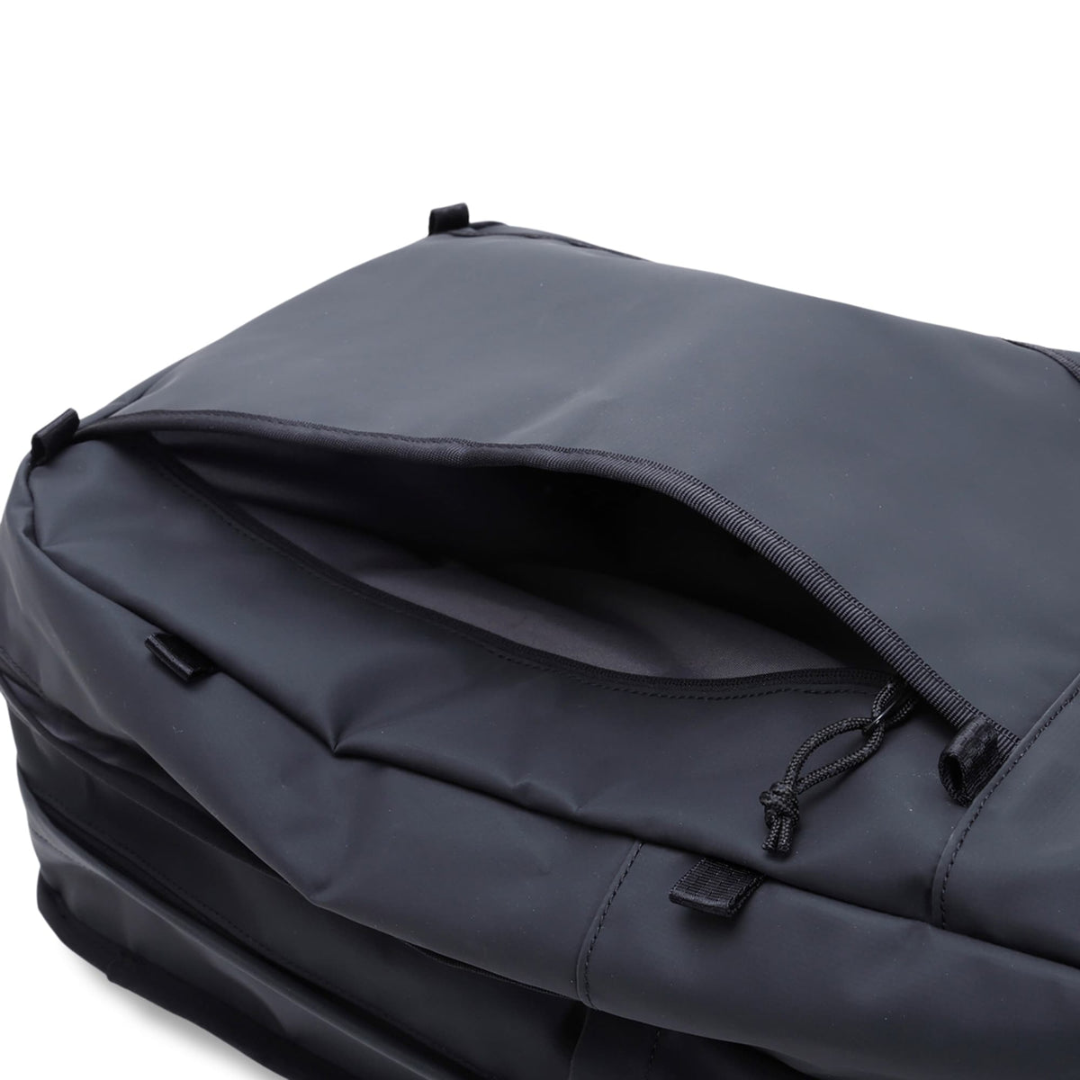 Chrome Industries Cohesive 2.0 Pack 38L in Black Tarp — detail view 2