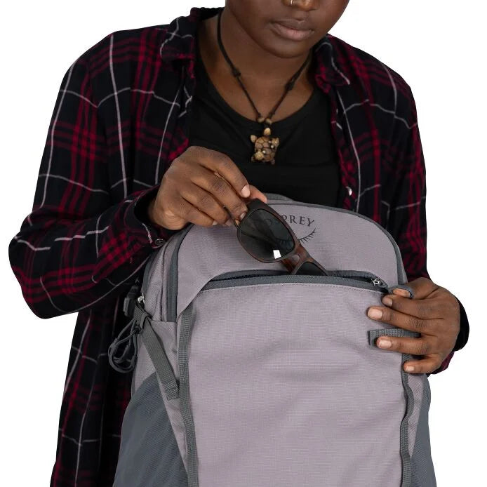 Osprey Axis Backpack 24L