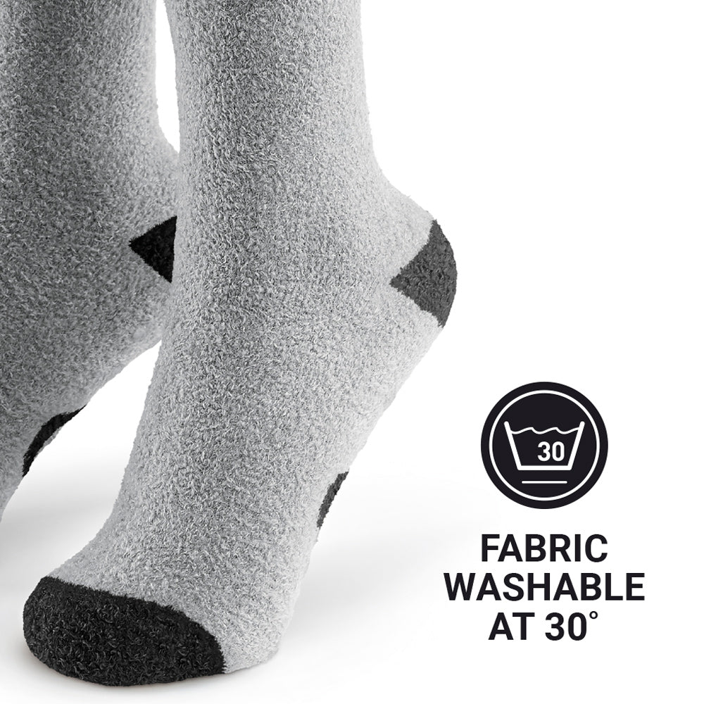 Go Travel Everyday Fluffy Sockzzz in Black — detail view