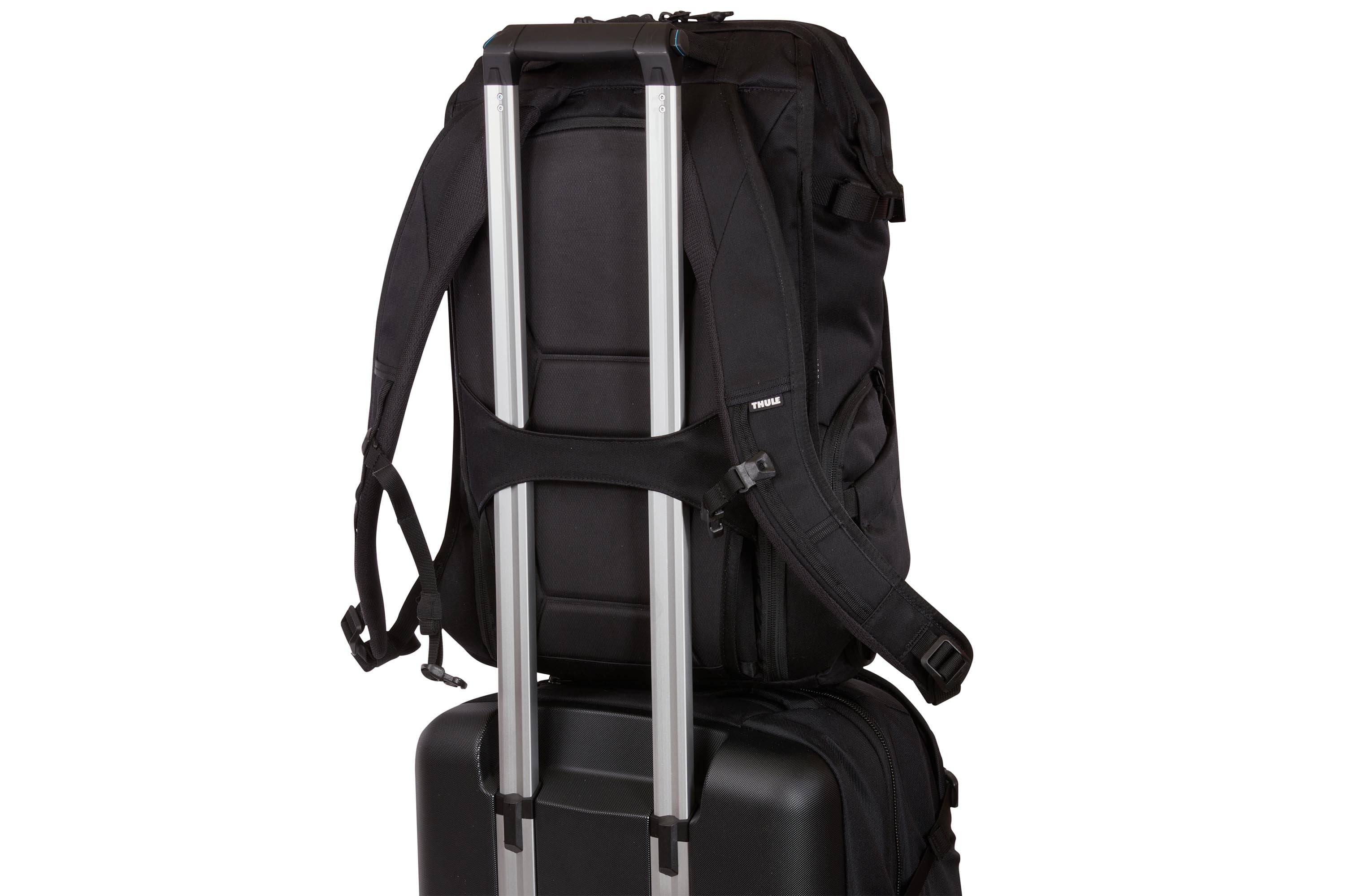 Thule Covert DSLR Backpack 24L in Black — angle view 4 # color_Black