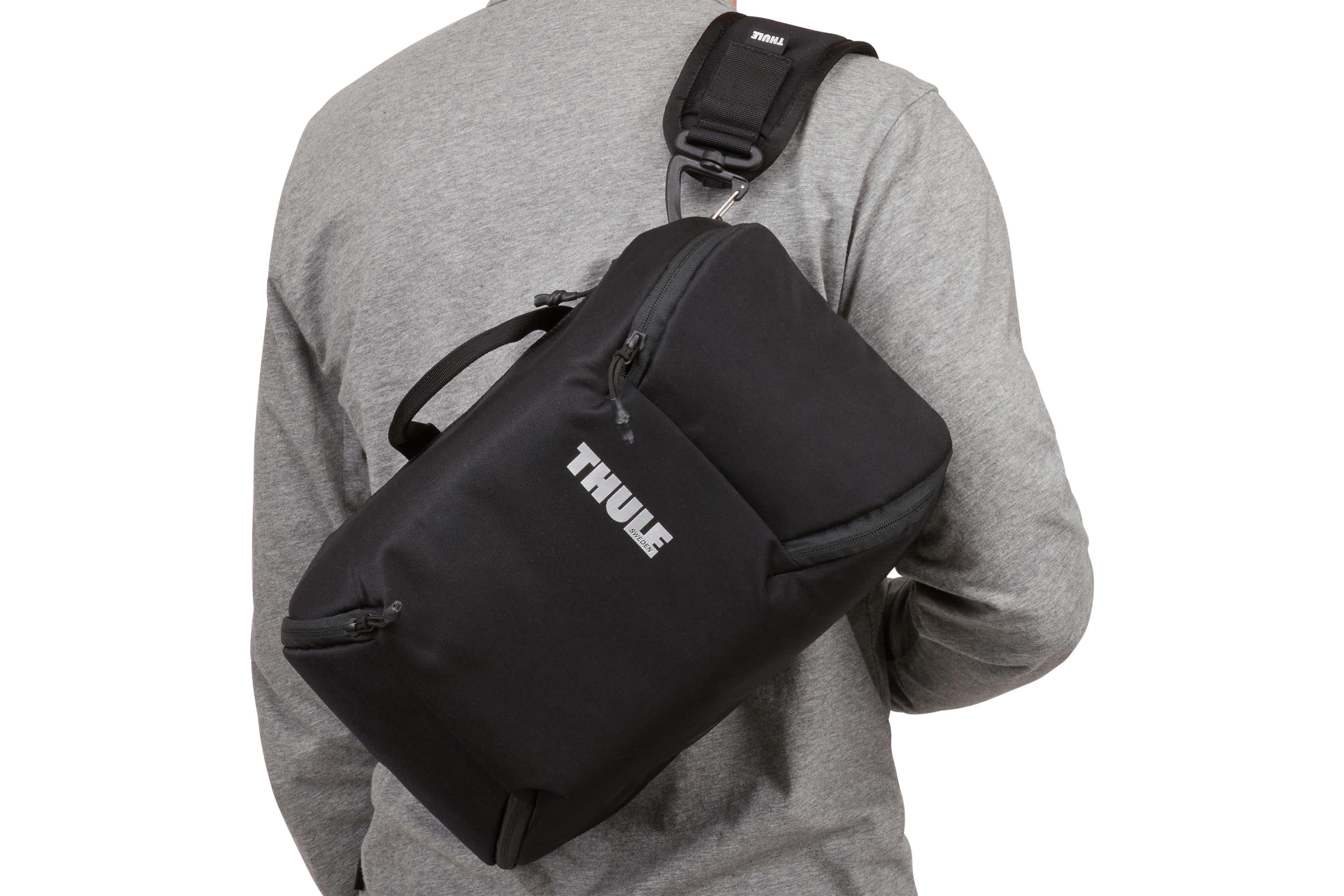 Thule Covert DSLR Backpack 32L in Black — lifestyle 3 # color_Black