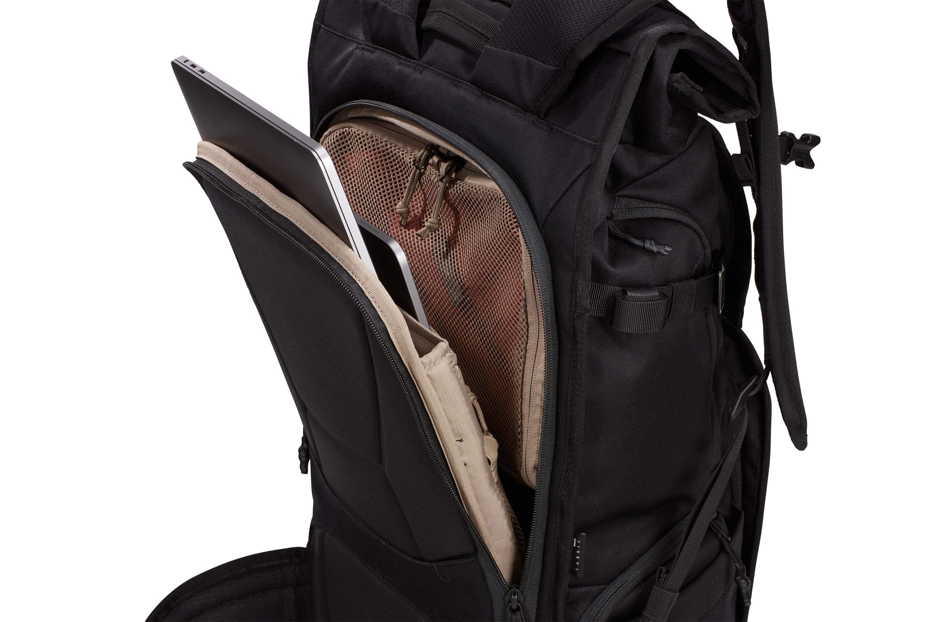 Thule Covert DSLR Backpack 32L in Black — interior view 5 # color_Black