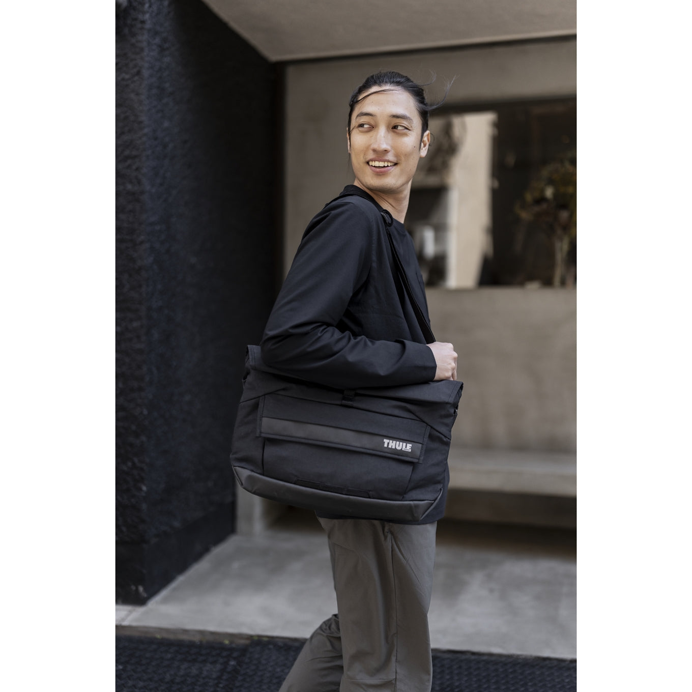 Thule Paramount Crossbody 14L, view 14