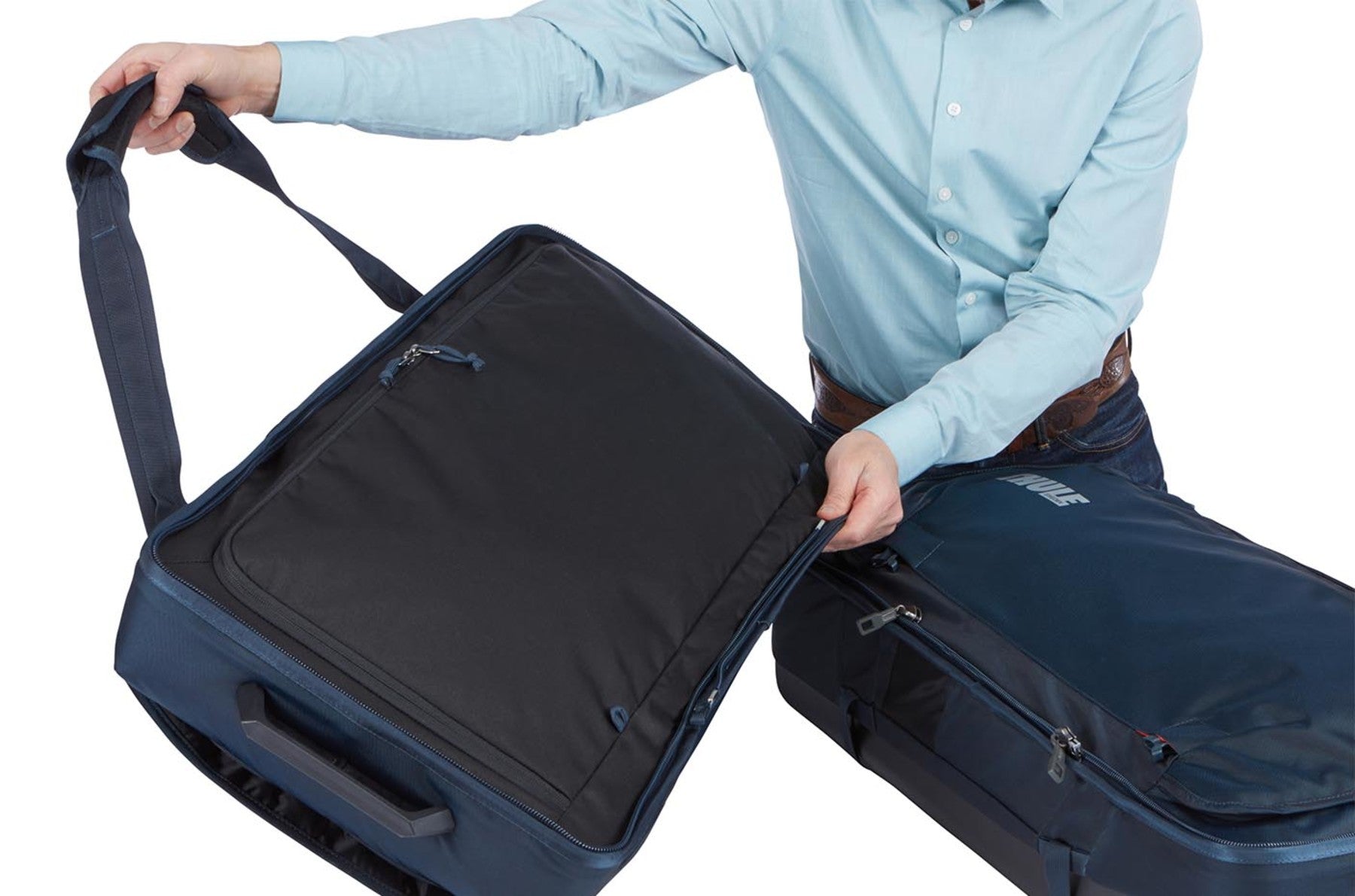 Thule Subterra Wheeled Duffel 75cm/30” image 1