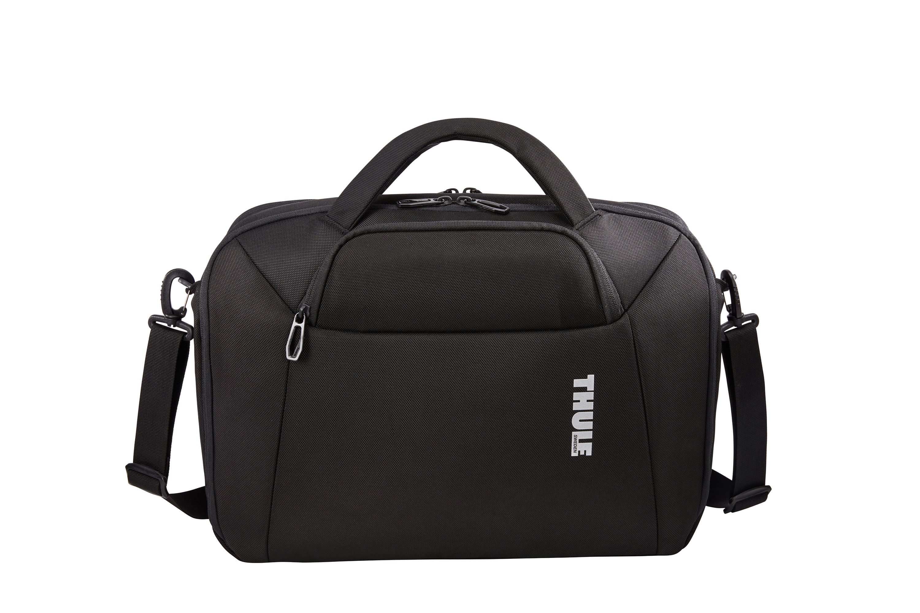 Thule Accent Briefcase 17L in Black — angle view 3 # color_Black