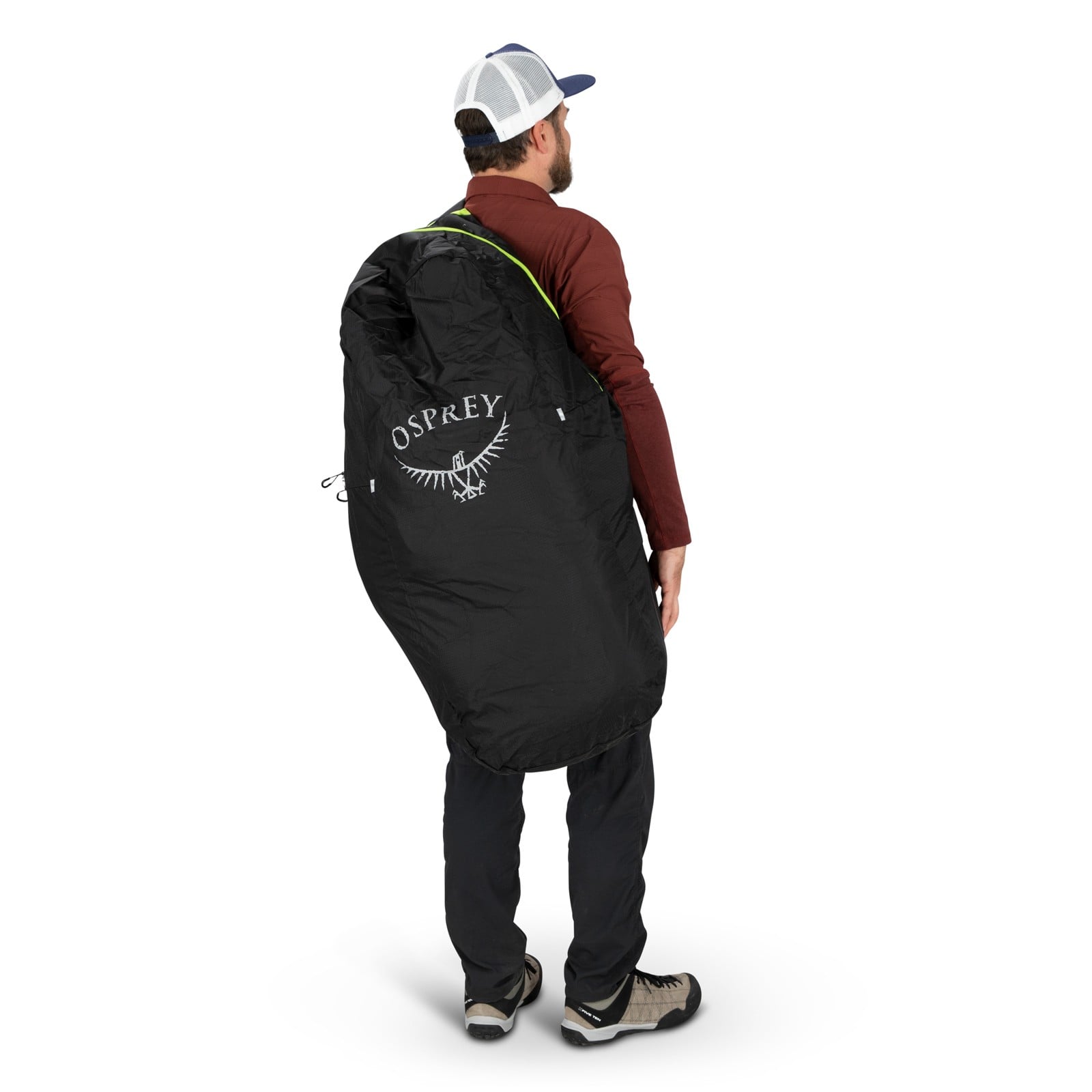 Osprey Airporter Medium Backpack Travel Cover in Black — lifestyle 3