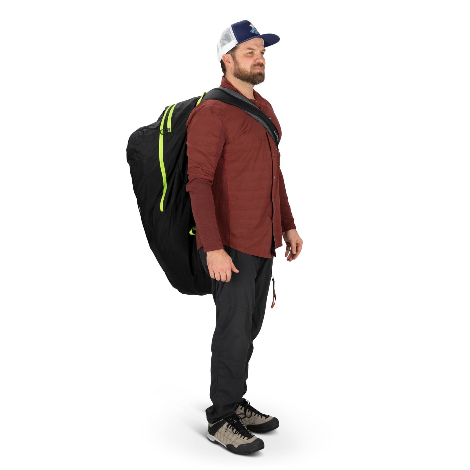 Osprey Airporter Medium Backpack Travel Cover in Black — lifestyle 4