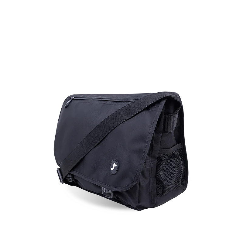 J World Terry Messenger Bag in Black — detail view # color_Black