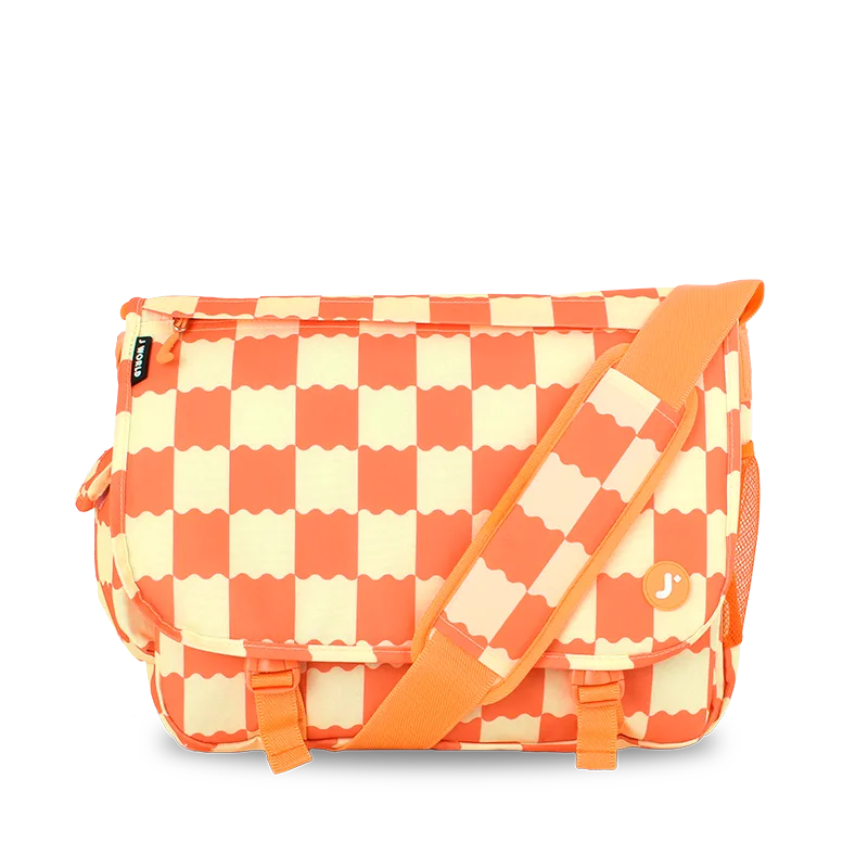 J World Thomas Laptop Messenger Bag in Wiggle Coral — front view # color_Wiggle Coral