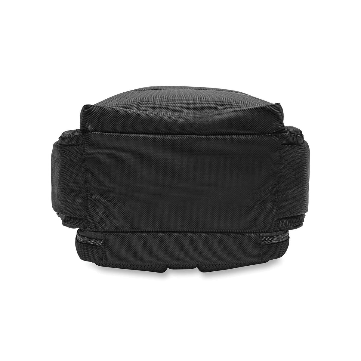 Briggs & Riley Baseline Traveler Backpack in Black — detail view 6