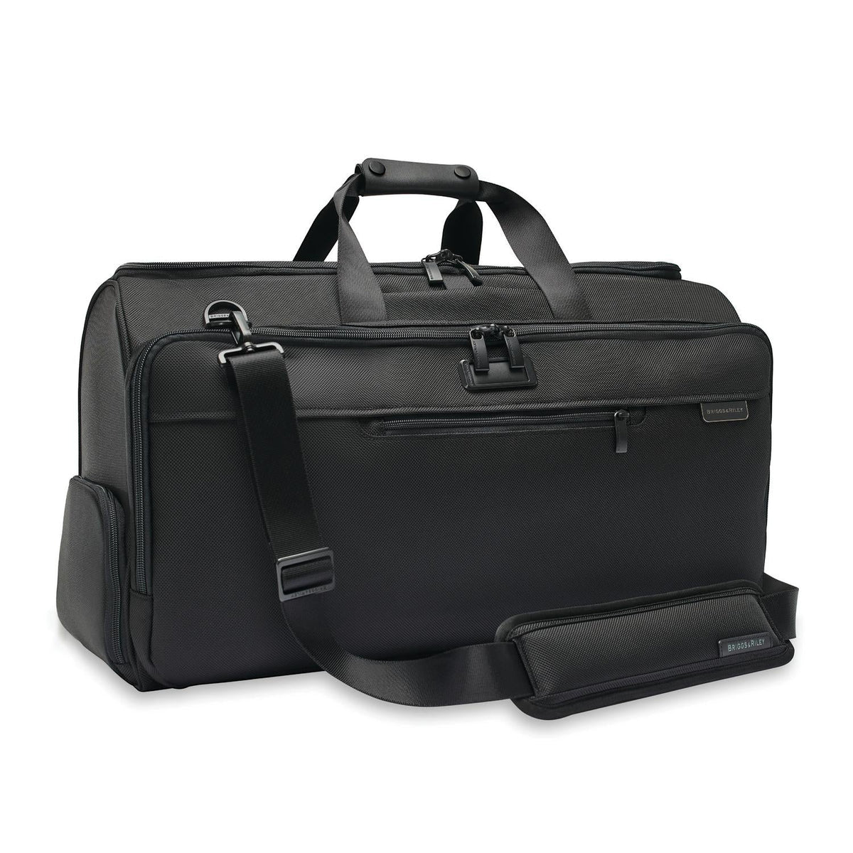 Briggs & Riley Baseline Garment Duffle in Black — angle view 2 # color_Black