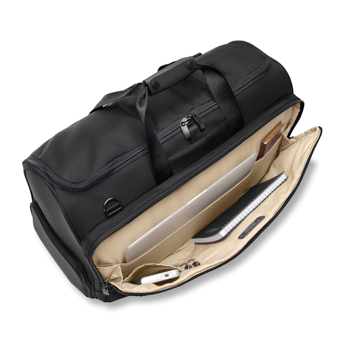 Briggs & Riley Baseline Garment Duffle in Black — detail view 7