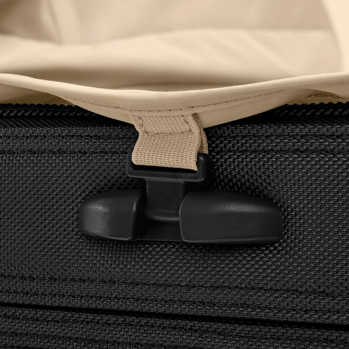 Briggs & Riley Baseline Global 21" Carry-On Expandable Spinner in Black — detail view 5