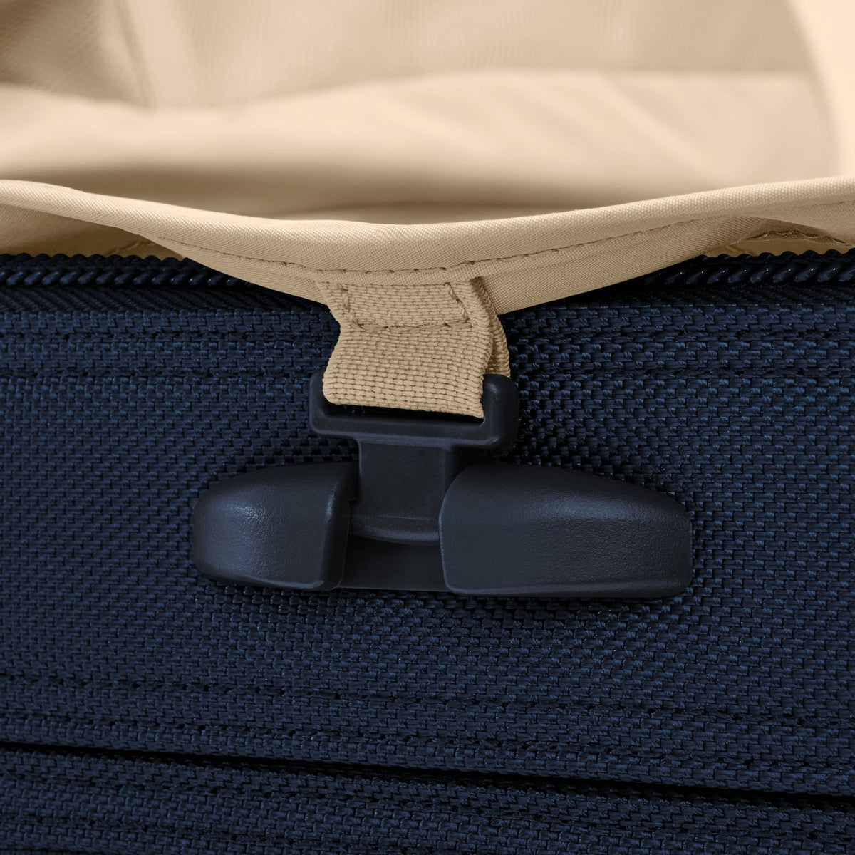 Briggs & Riley Baseline Compact Checked Expandable Spinner in Navy — detail view 5