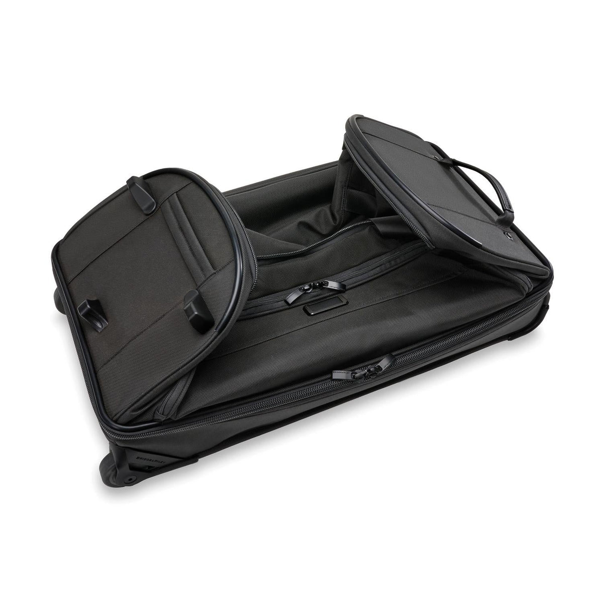 Briggs & Riley Baseline Medium 2-Wheel Duffle in Black — detail view 4