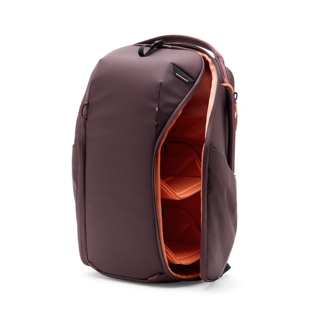 Peak Design Everyday Backpack Zip 15L in Eclipse — interior view # color_Eclipse