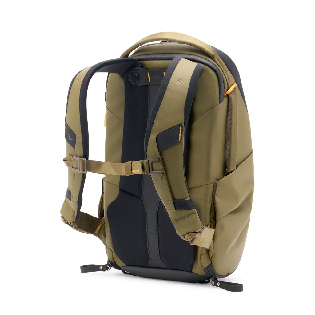Peak Design Everyday Backpack Zip 15L in Kelp — angle view 2 # color_Kelp