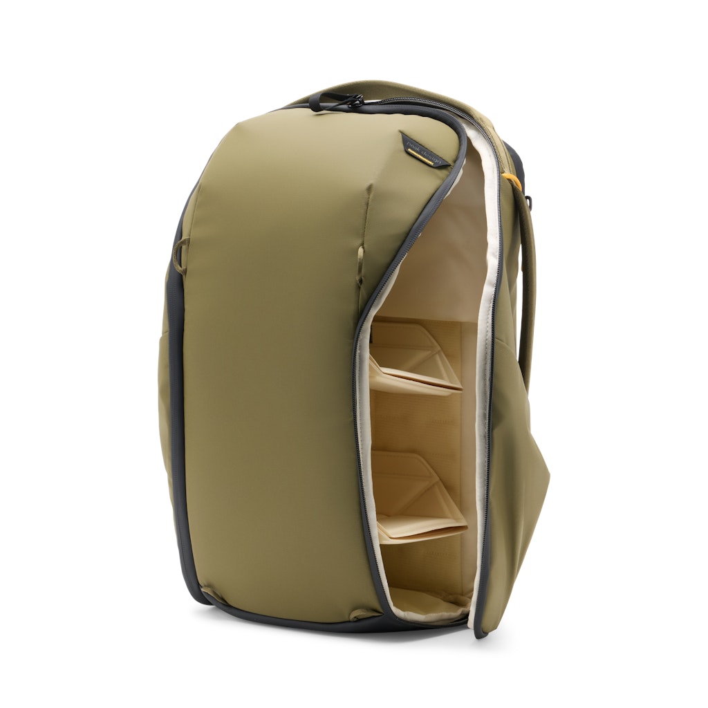 Peak Design Everyday Backpack Zip 20L in Kelp — interior view # color_Kelp