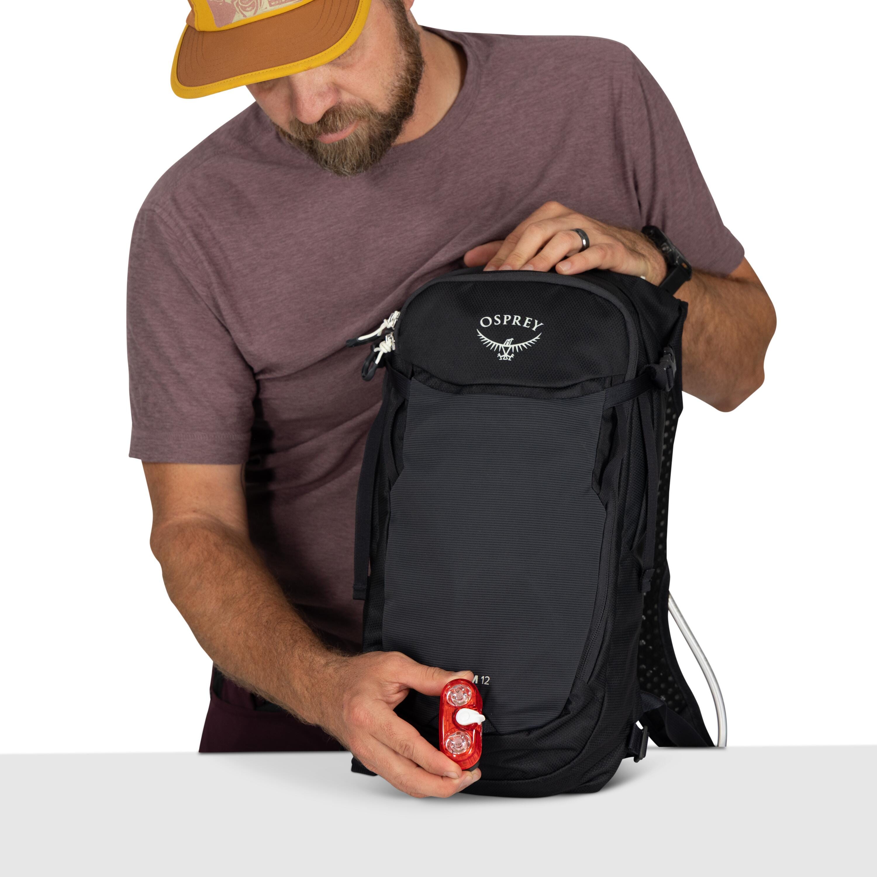 Osprey Berm 12 Bike Hydration Pack 12L in Raven Black — detail view 2