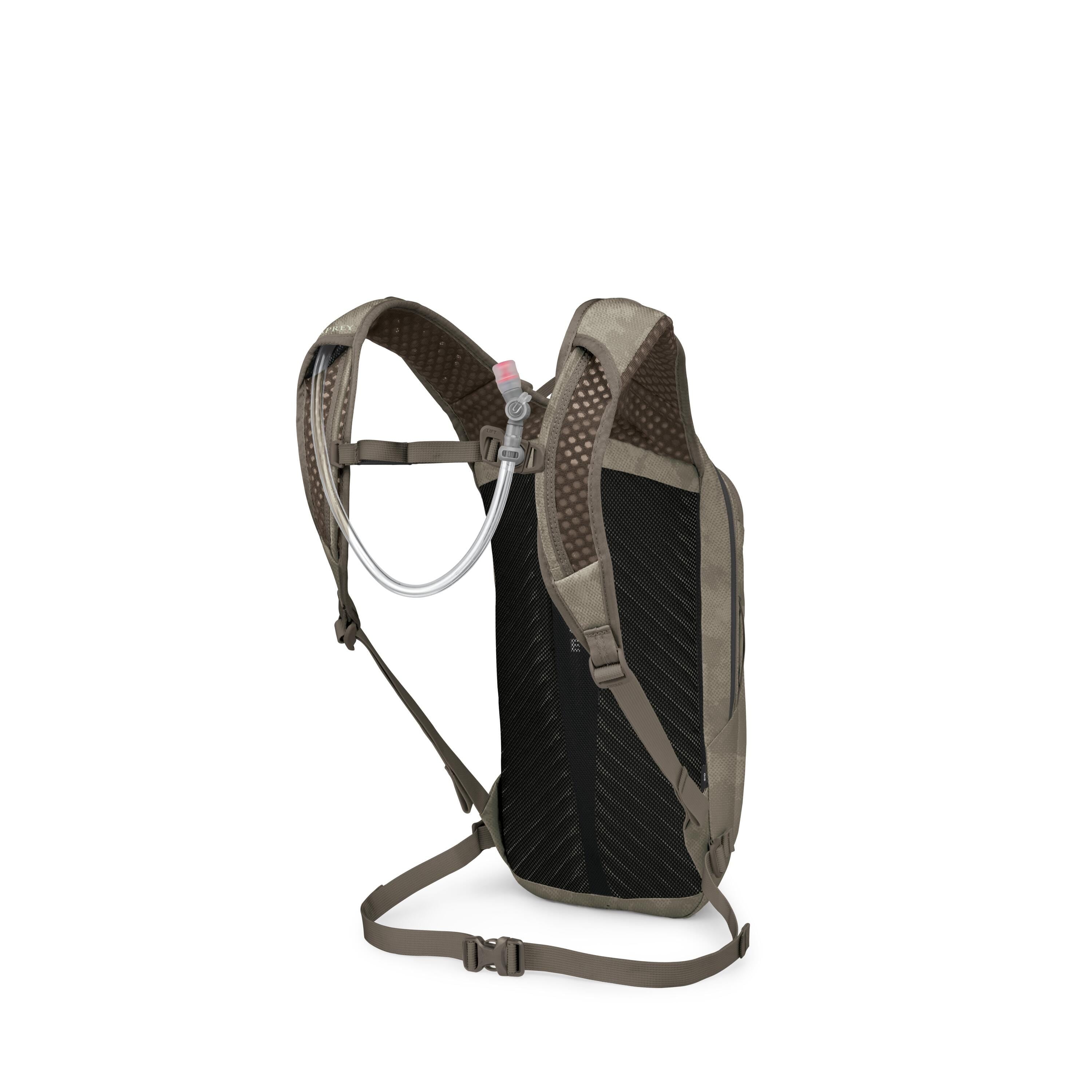 Osprey Berm 8 Bike Hydration Pack 8L in Pediment Grey Dust Print — angle view 3