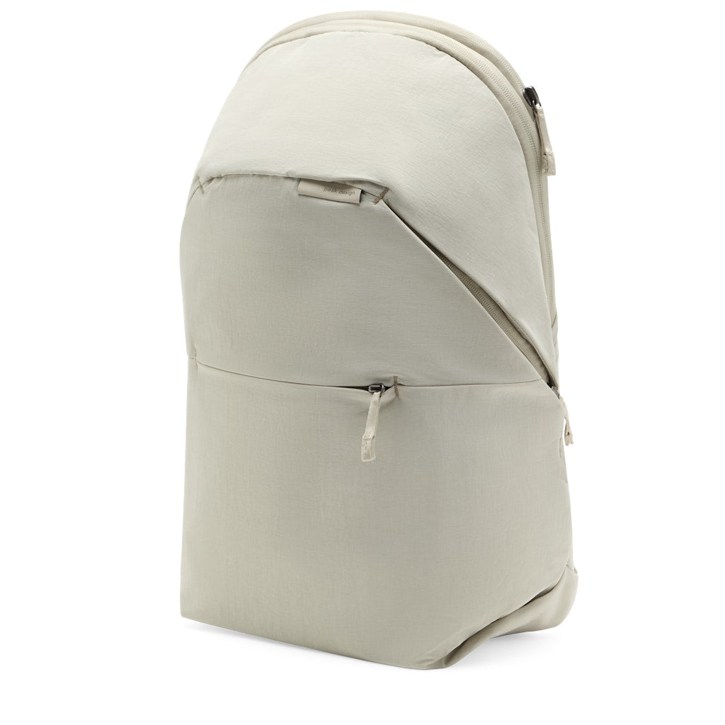 Peak Design City Backpack 22L in Moon — detail view # color_Moon