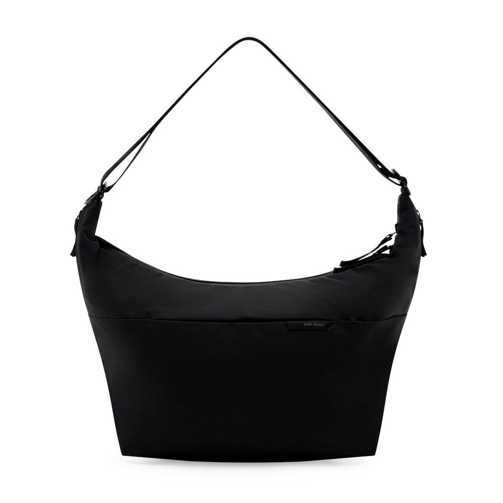 Peak Design City Crescent 12L in Black — front view # color_Black