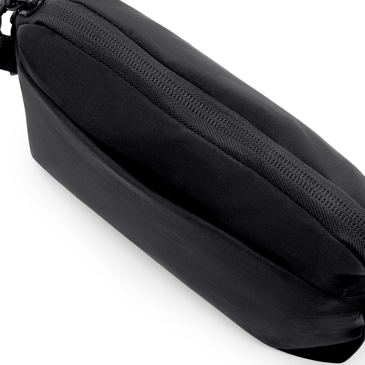 Peak Design City Sling 2L in Black — angle view 3 # color_Black