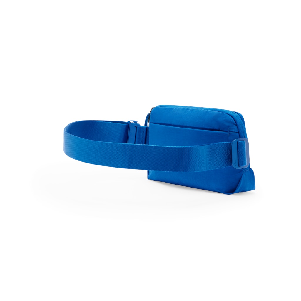 Peak Design City Sling 2L in Lapis — detail view # color_Lapis