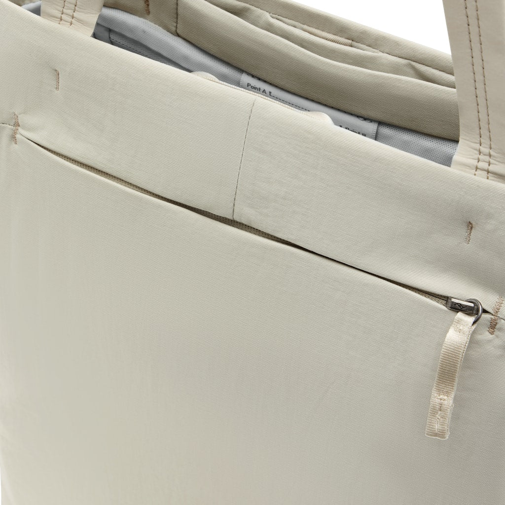 Peak Design City Tote 15L in Moon — detail view 5 # color_Moon