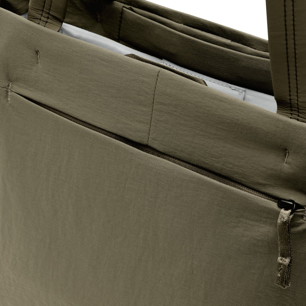 Peak Design City Tote 15L in Stone — detail view 5 # color_Stone