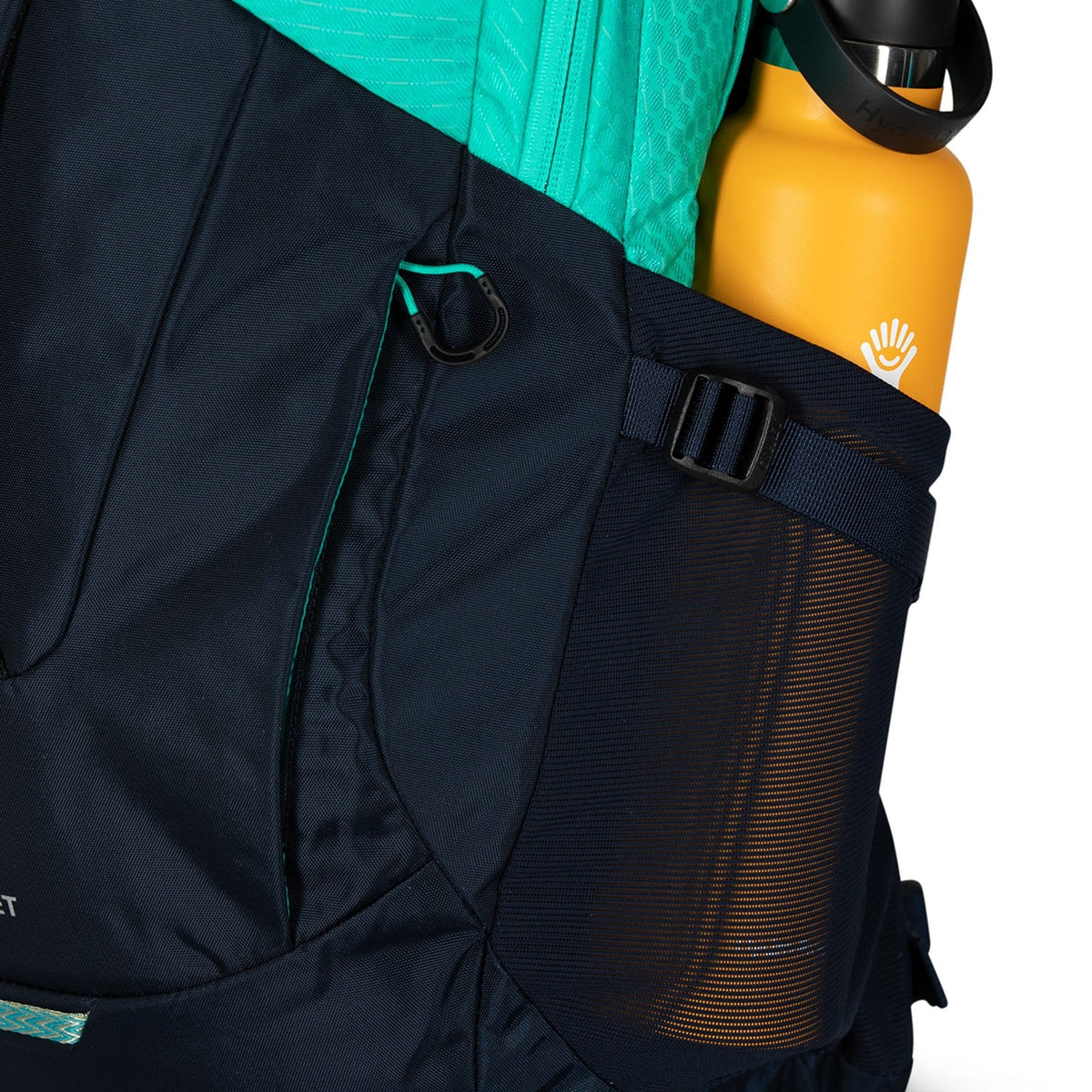 Osprey Comet Backpack 30L in Black — detail view 2