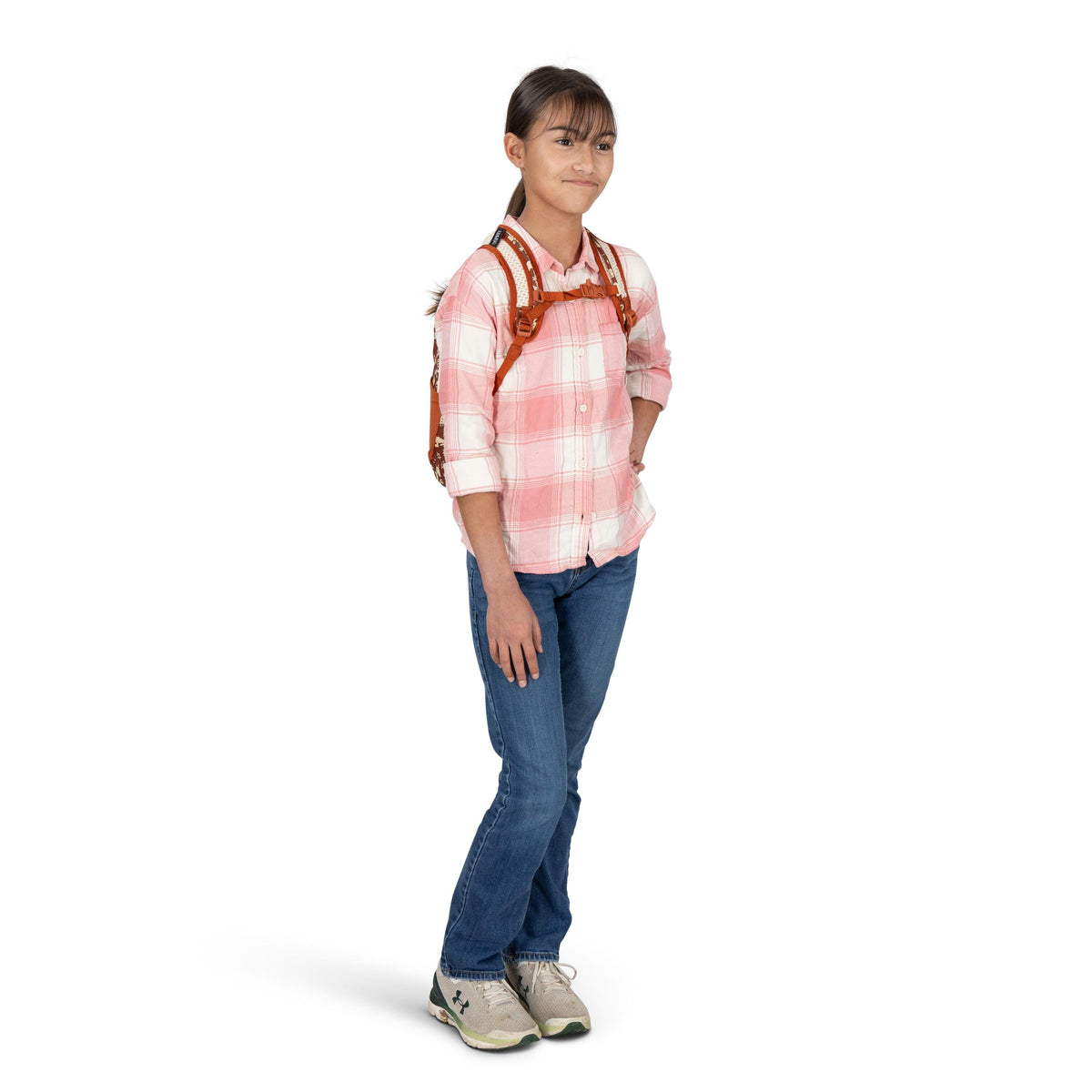 Osprey Daylite JR. 9L in Archaic Wilds Print Umber — lifestyle