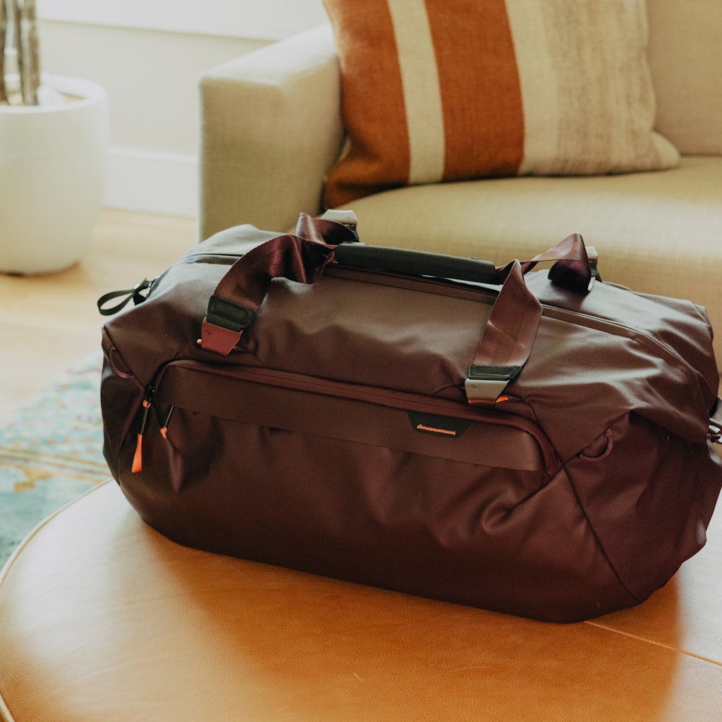 Peak Design Travel Duffel 50L in Eclipse — lifestyle # color_Eclipse
