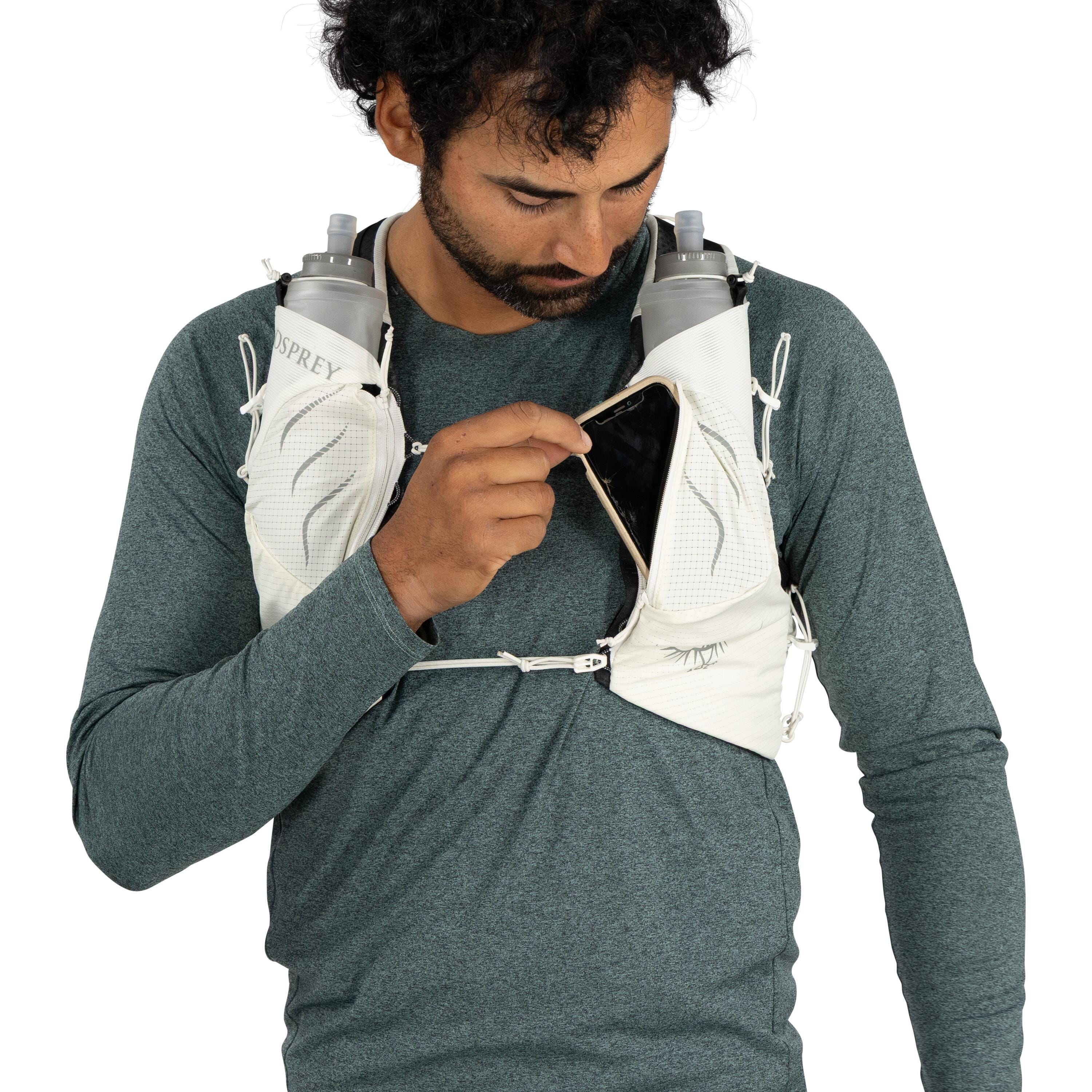 Osprey Duro Pro 10 Run Hydration Vest 10L in Mystery White — detail view 2