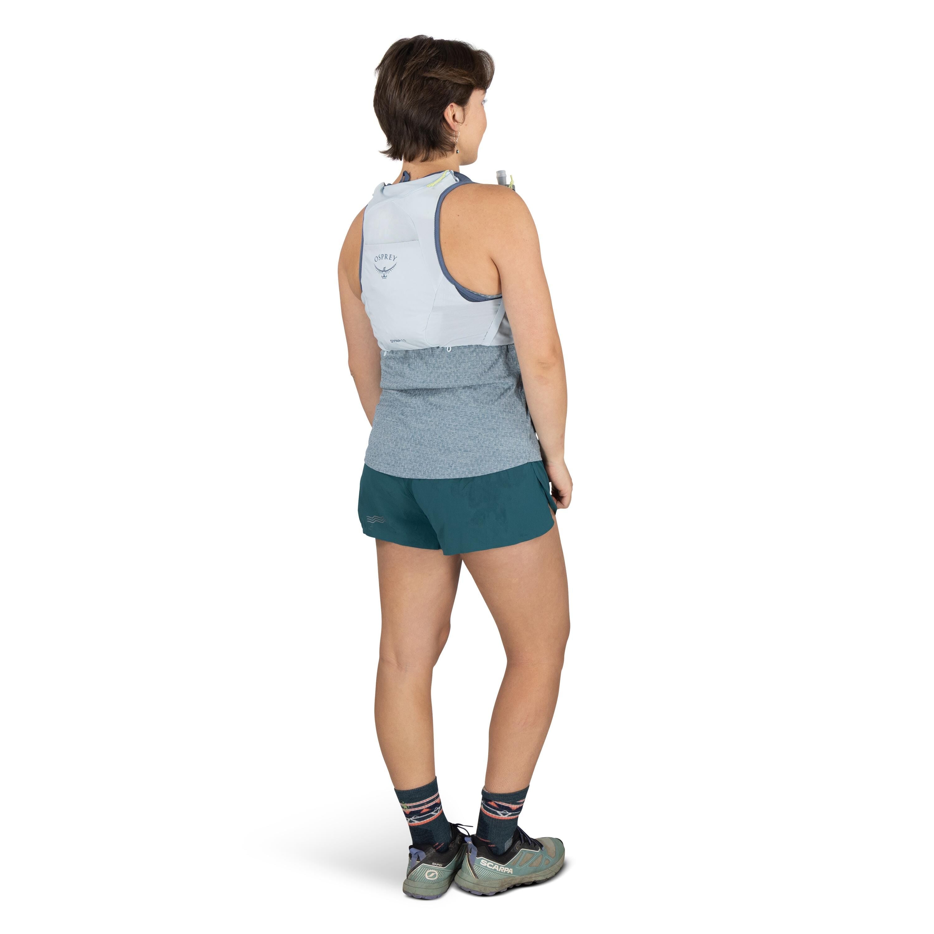 Osprey Dyna 1.5 Run Hydration Vest 1.5L in Dawn Blue — lifestyle 2
