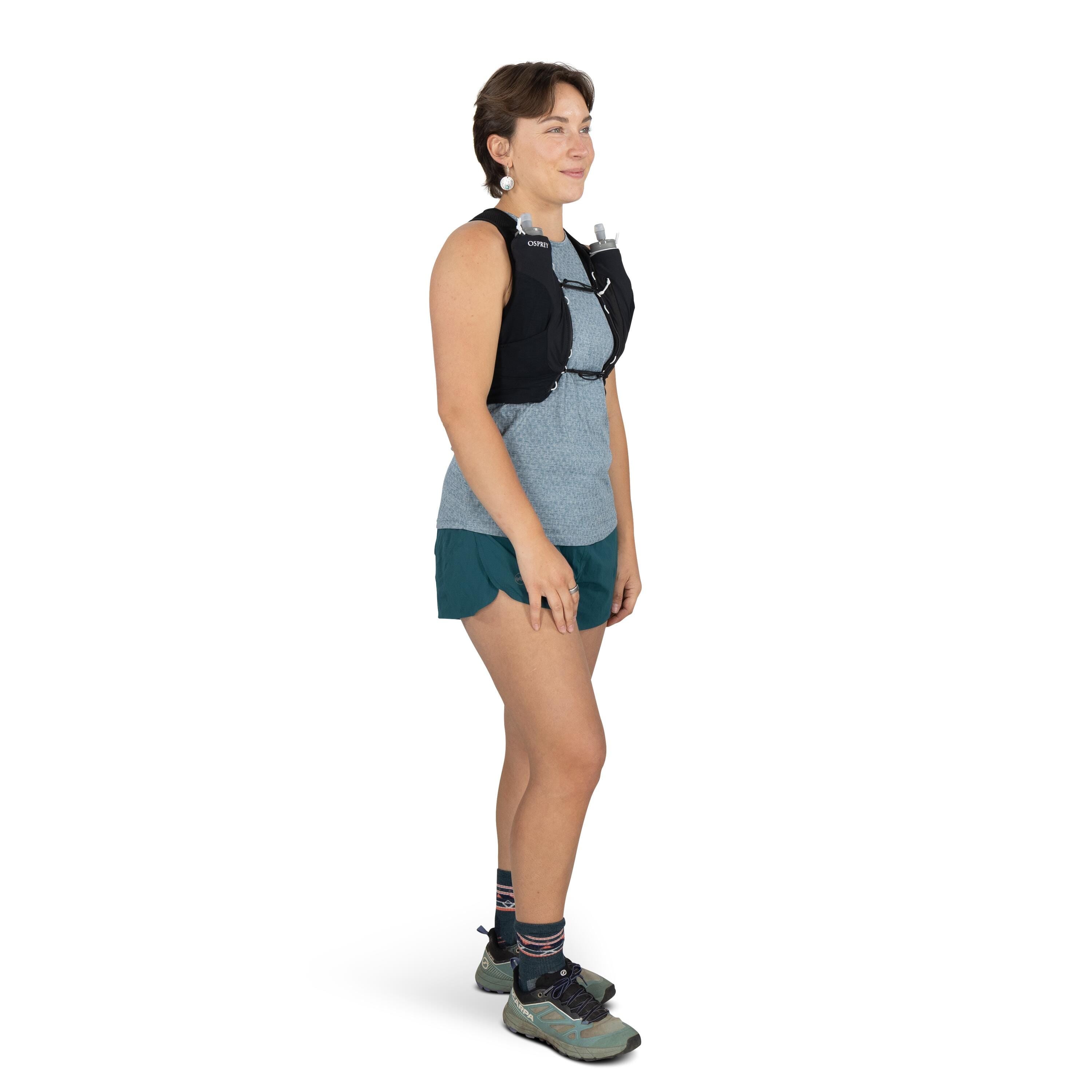 Osprey Dyna LT Run Hydration Vest 0.5L in Black — lifestyle