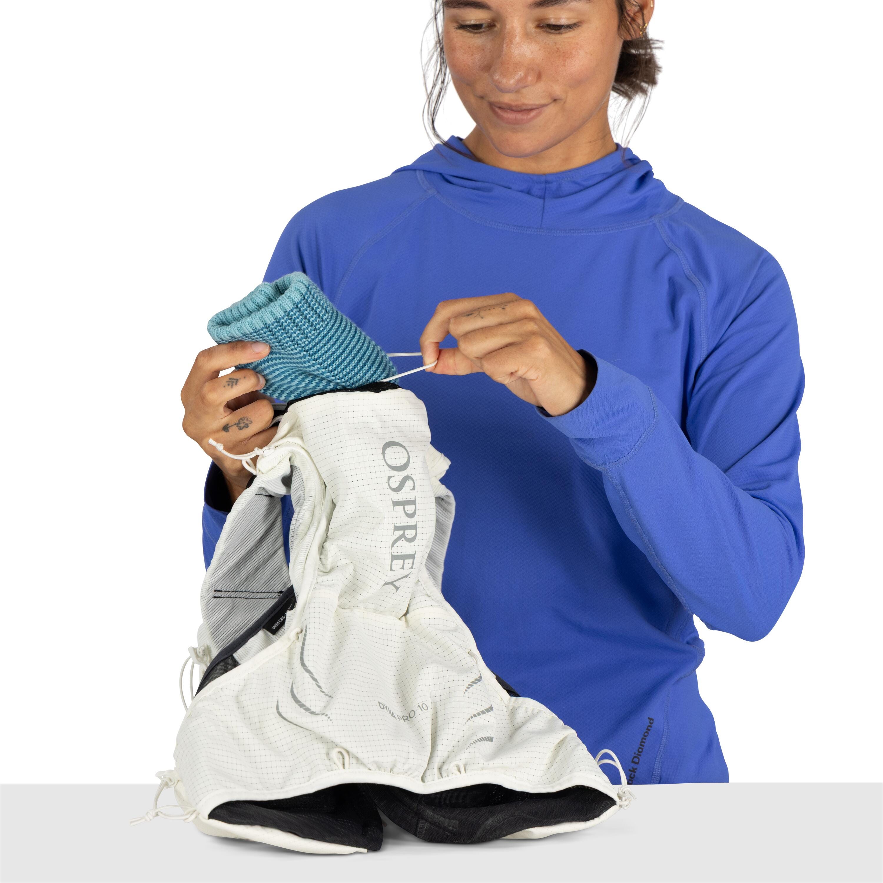 Osprey Dyna Pro 10 Run Hydration Vest 10L in Mystery White — detail view 4