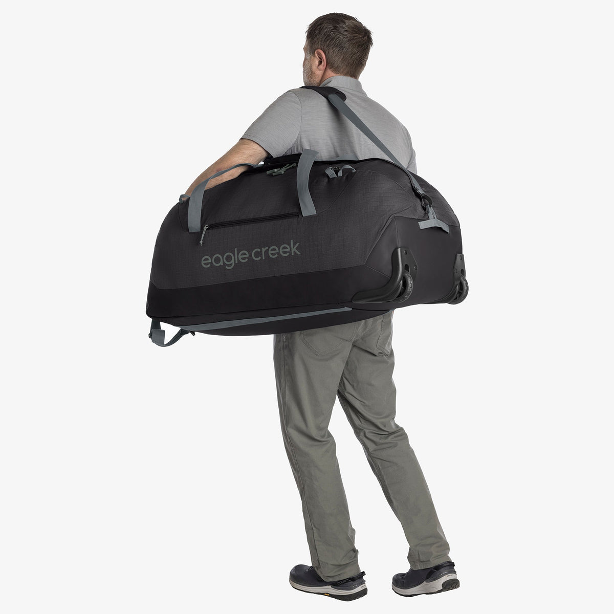 Eagle Creek No Matter What 120L Rolling Duffel Bag in Black — detail view # color_Black