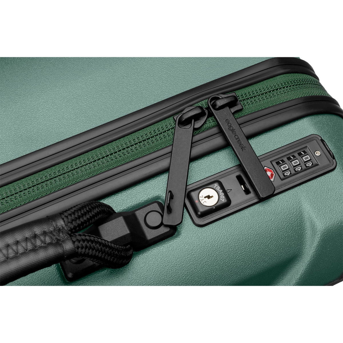 Eagle Creek Tarmac 26"/65L Luggage in Duck Green — detail view # color_Duck Green