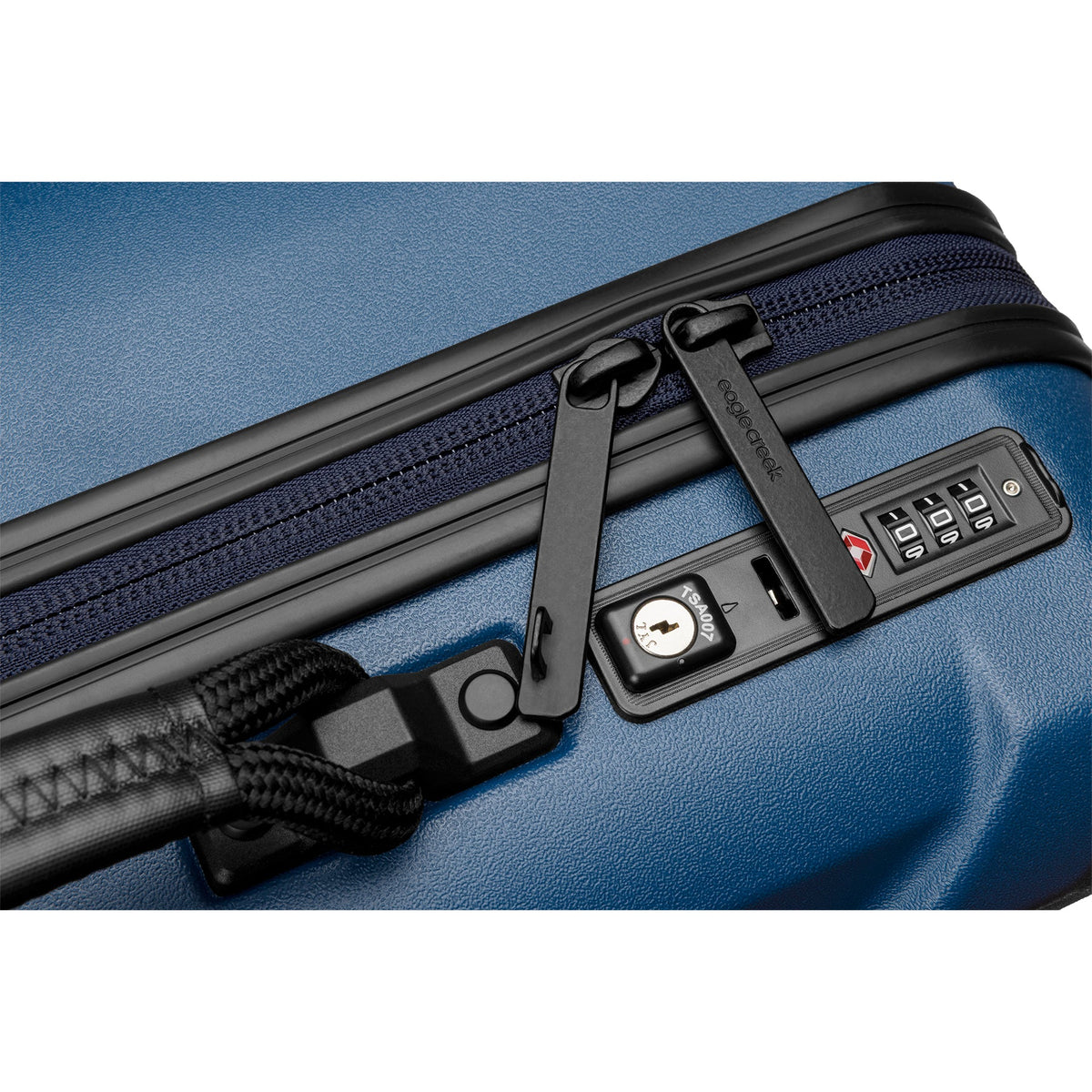 Eagle Creek Tarmac 26"/65L Luggage in Blue Jay — detail view # color_Blue Jay