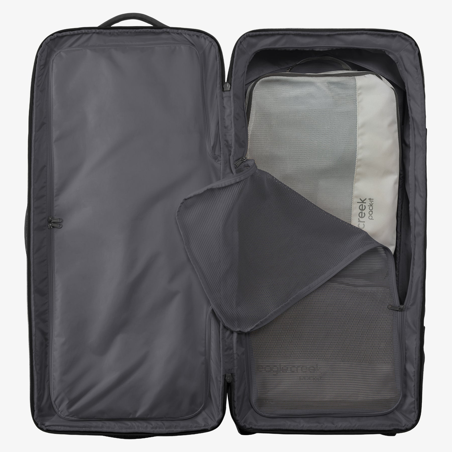 Eagle Creek ORV 36"/140L Trunk in Black — angle view 2 # color_Black