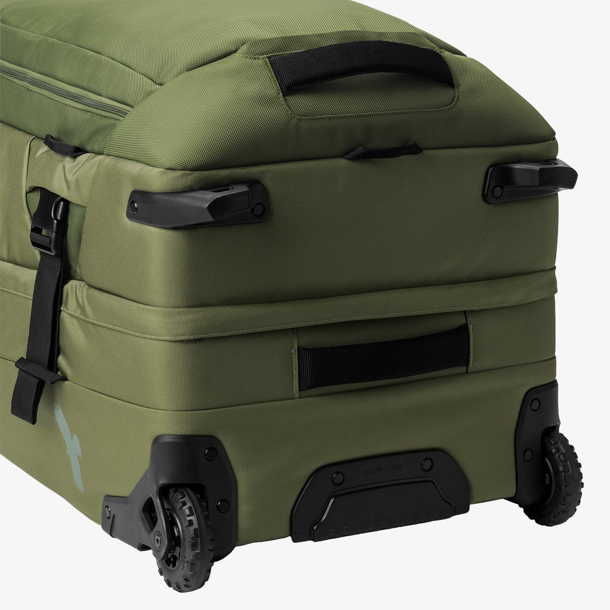 Eagle Creek ORV 36"/140L Trunk in Olive Green — detail view # color_Olive Green