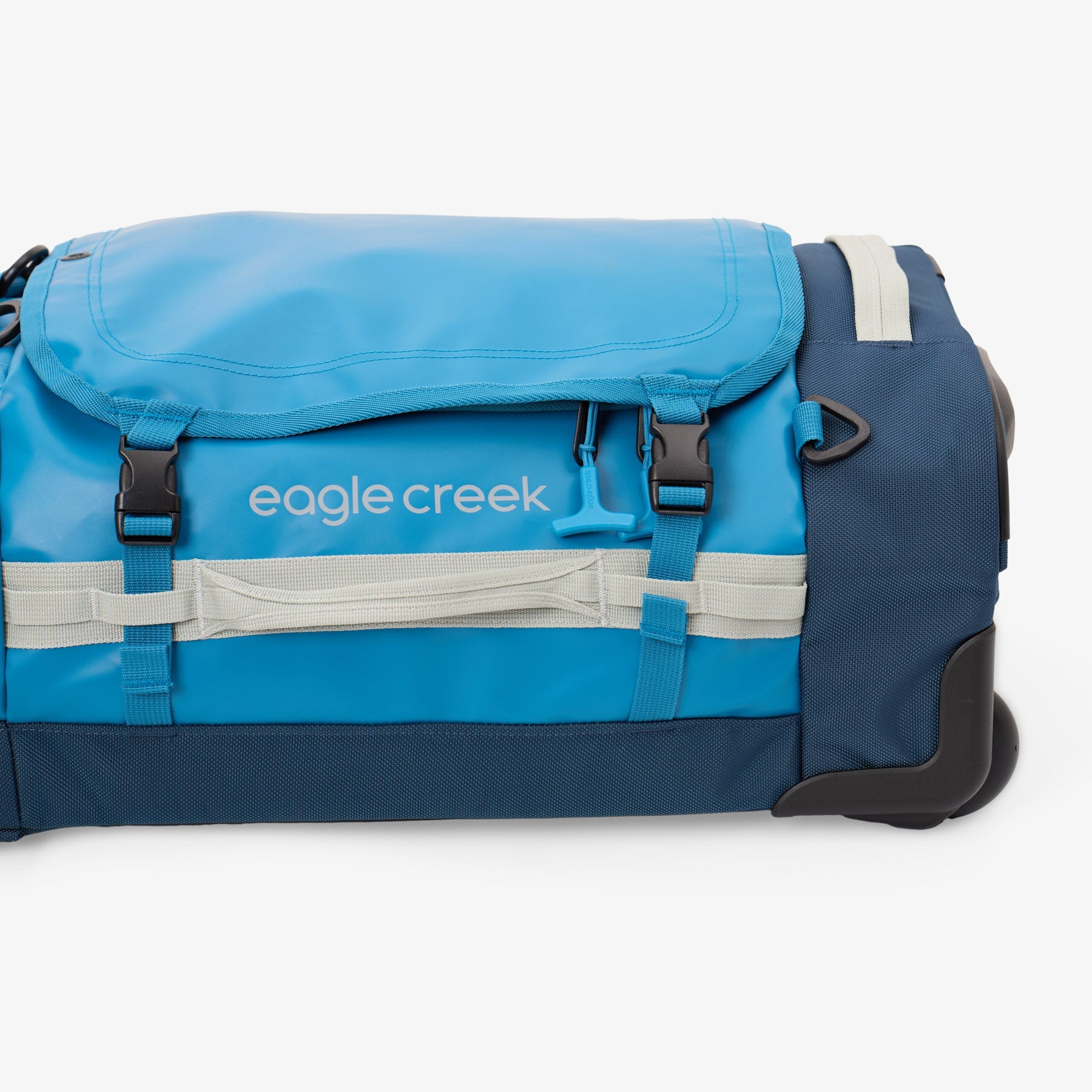 Eagle Creek Cargo Hauler XT 21.5"/32L Wheeled International Carry-On Duffel in Harbor Blue — interior view