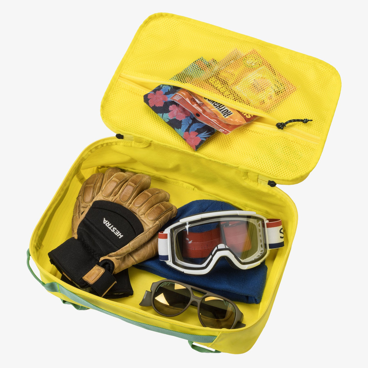 Eagle Creek Pack-It Gear Cube M in Blazing Yellow — interior view # color_Blazing Yellow